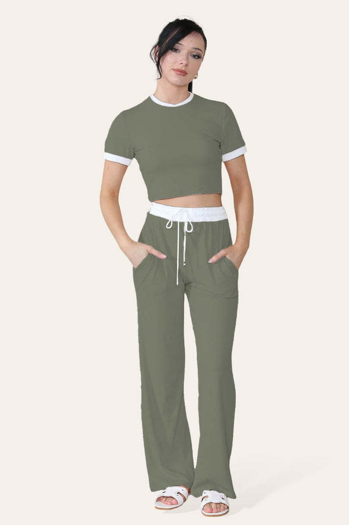 Ribbade kontrastfärgade vida benbyxor och topp i loungewear med TRS-beskuret set