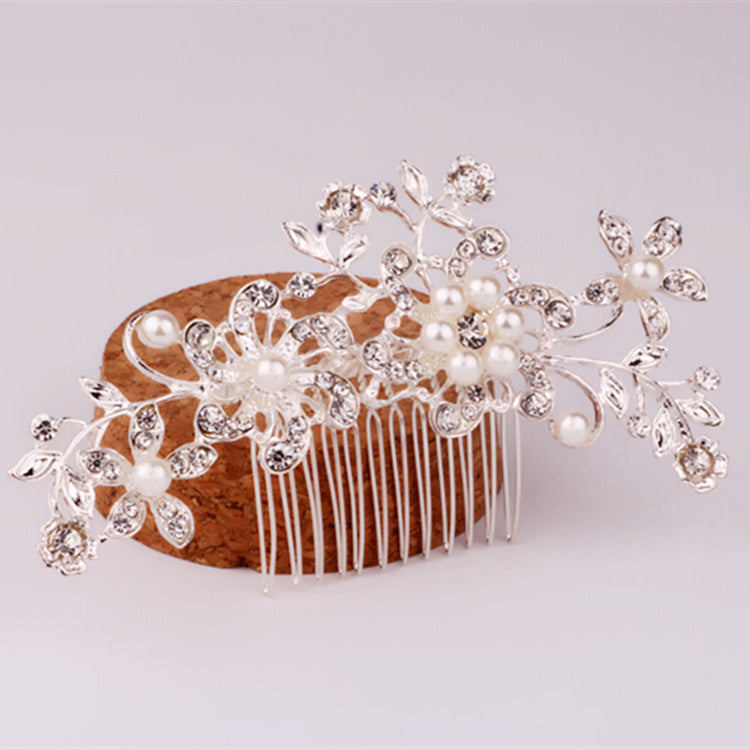 Europe and the Pearl Diamond Comb - Wedding Accessories