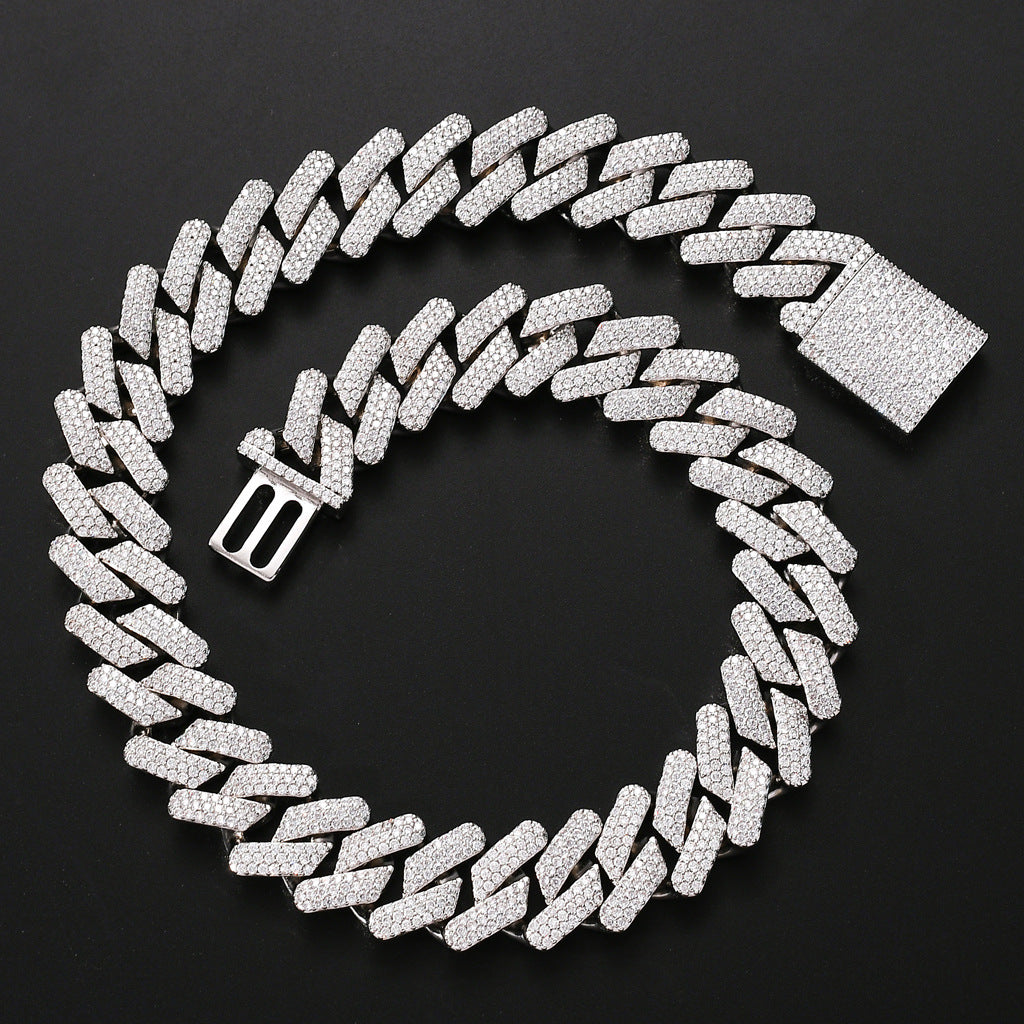 Collier hip hop entièrement en zircon
