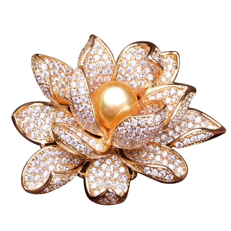 Broche en perles d'eau douce