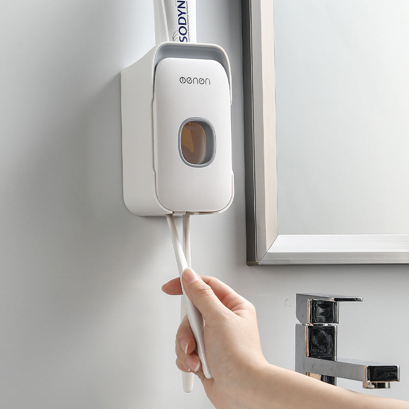 Distributeur automatique de dentifrice