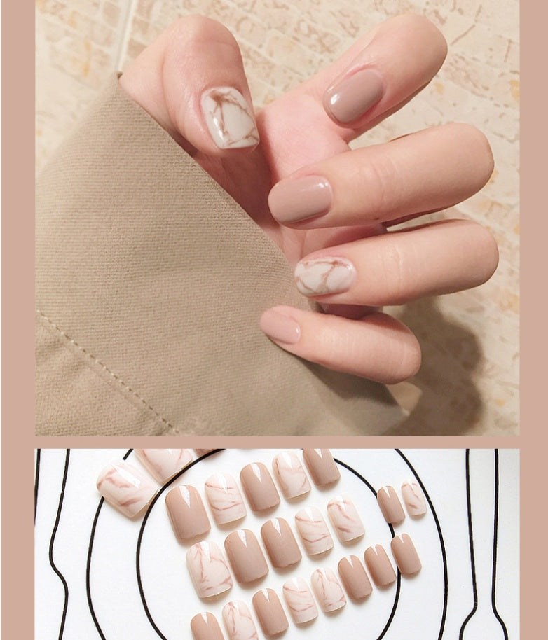 Light Khaki Smudge Press-On Nails - 24 Pieces | Glue Type Normal Specification