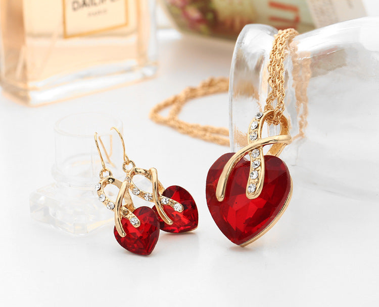 Heart-shaped Austrian Crystal Earrings - Elegant & Stylish