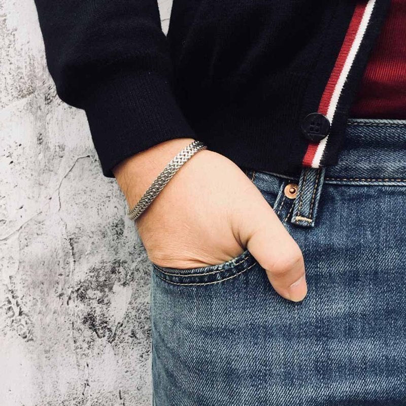 Snyggt kedjearmband i rostfritt stål för män Personlighet charmkedja armband manssmycken