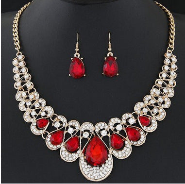 Luxury Necklace and Earring Set - Elegant Design