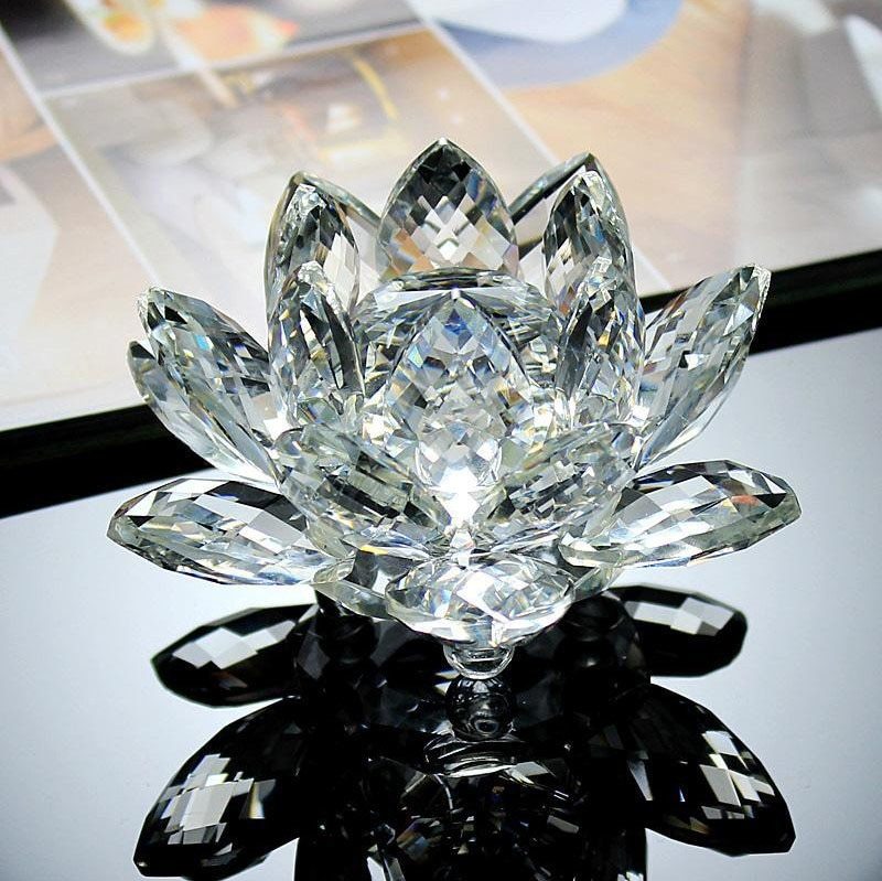 Fleur de Lotus en cristal de Quartz, 80mm, artisanat, presse-papier en verre, ornements Fengshui, Figurines, décoration de maison, fête de mariage, cadeaux souvenirs