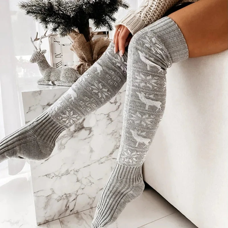Vinter jul Varm stickad damstrumpa Vacker älg snöflinga jacquard över knäet Casual långa strumpor för dam presenter gratis storlek