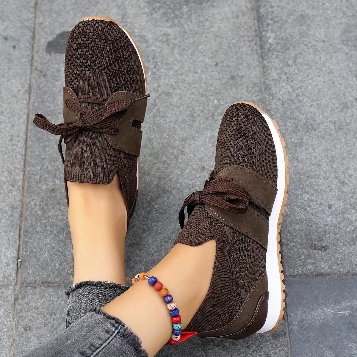 Nya Lace Up Mesh Flats Skor För Kvinnor Andas Casual Andas Walking Wedges Skor