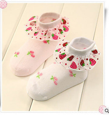 Chaussettes enfant dentelle