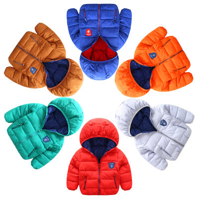 Doudoune à capuche et doudoune enfant