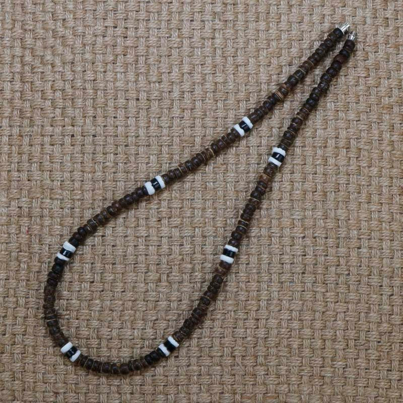Collier ethnique en coquille de noix de coco pour hommes, tribu