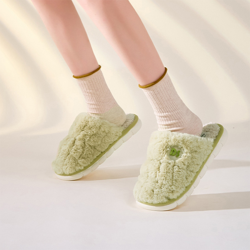 Warm Winter Plush Slippers for Women - Non-slip, Thick-soled, Fluffy - Indoor/Bedroom Soft Solid House Shoes