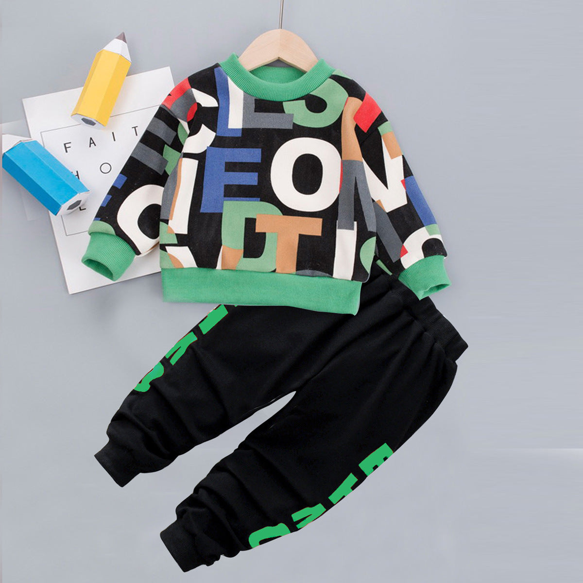 Spring Children's Clothing - Unisex Two-Piece Cartoon Sweater Suit