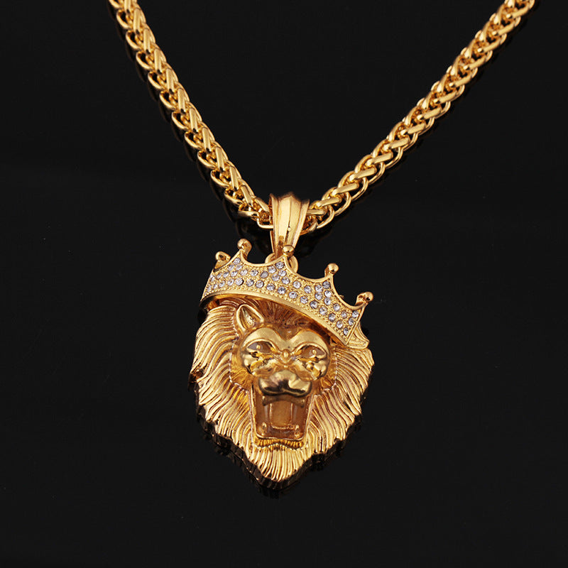 Europe et États-Unis vendant des colliers lumineux hip-hop couronne de diamant lion hommes unisexe pendentif lumineux hiphop plaqué or