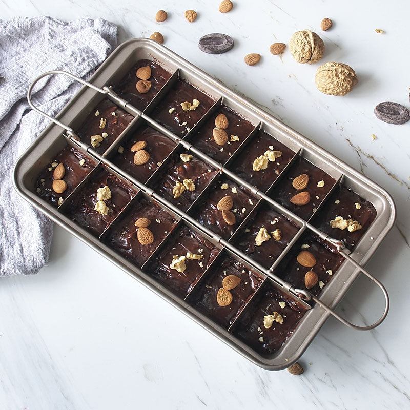 Moule à brownie, moule à gâteau, carré, cuisson du pain