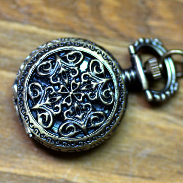 Vintage Men And Women Necklace Watch - Timeless Elegant Exquisite Stylish Functional Sophisticated Classic Statement