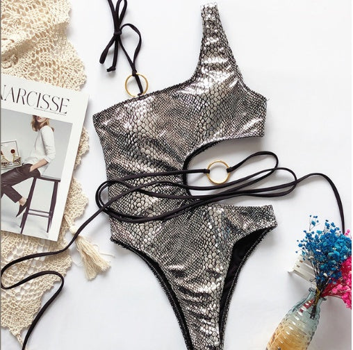 Sexiga kvinnor i bikini