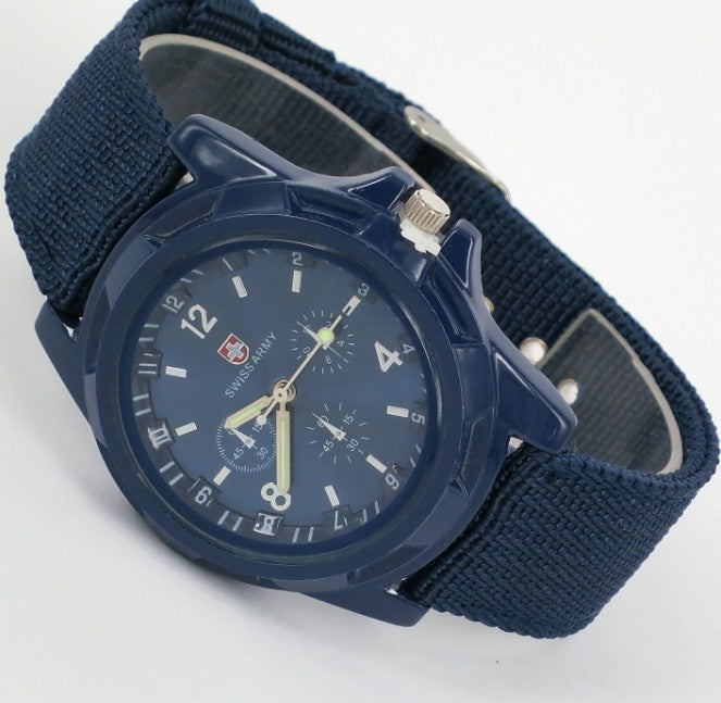 Militär Herr Gemiös Armé Sport Rund Urtavla Ny Quartz Nylonband Armbandsur