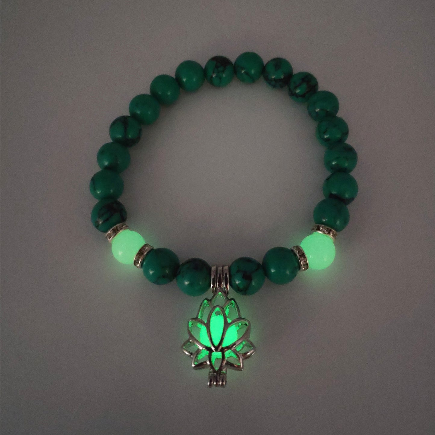 Energi Luminous Lotus Strand Pärla armband