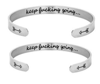 Mantra armband med citat rostfritt stål Cuff Inspirerande smycken Graduation Gåva