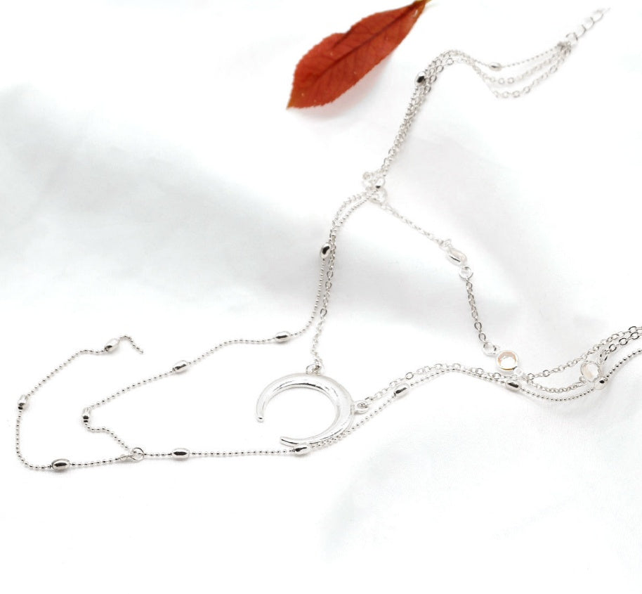 Bohemian Moon Pendant Flerlagershalsband