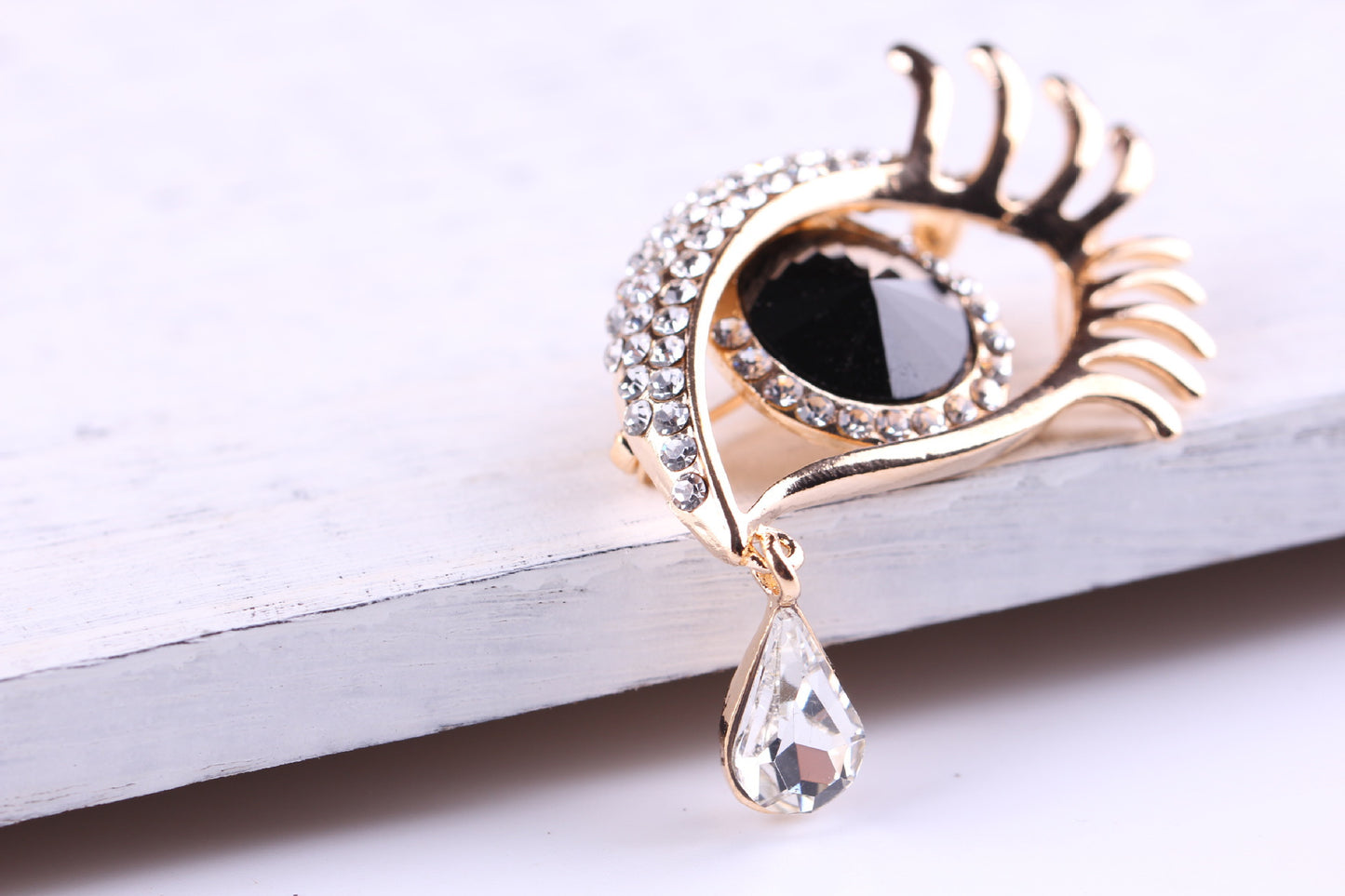 Diamantprydd brosch