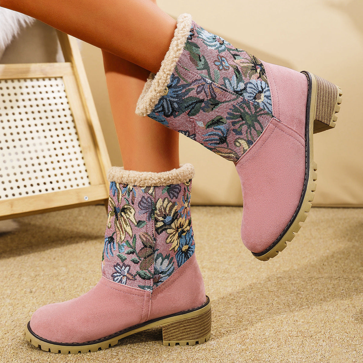 Women's Flower Embroidered Snow Boots - Ethnic Platform Square Heel