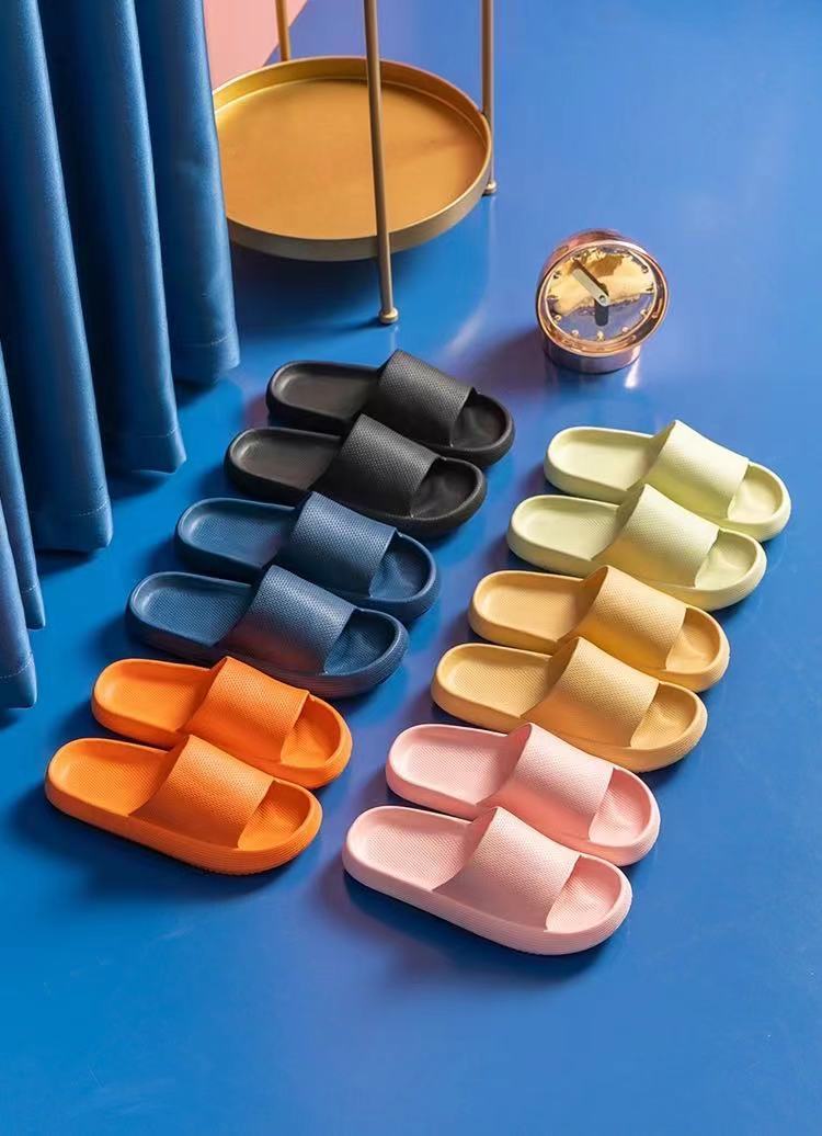 New Household Foot Feces Slippers Female Bathroom Bathing Couple Home Sandals And Slippers Male Summer Outer Wear Thick