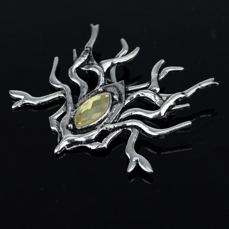 Hobbit Spider Brooch - Elegant Fantasy Accessory