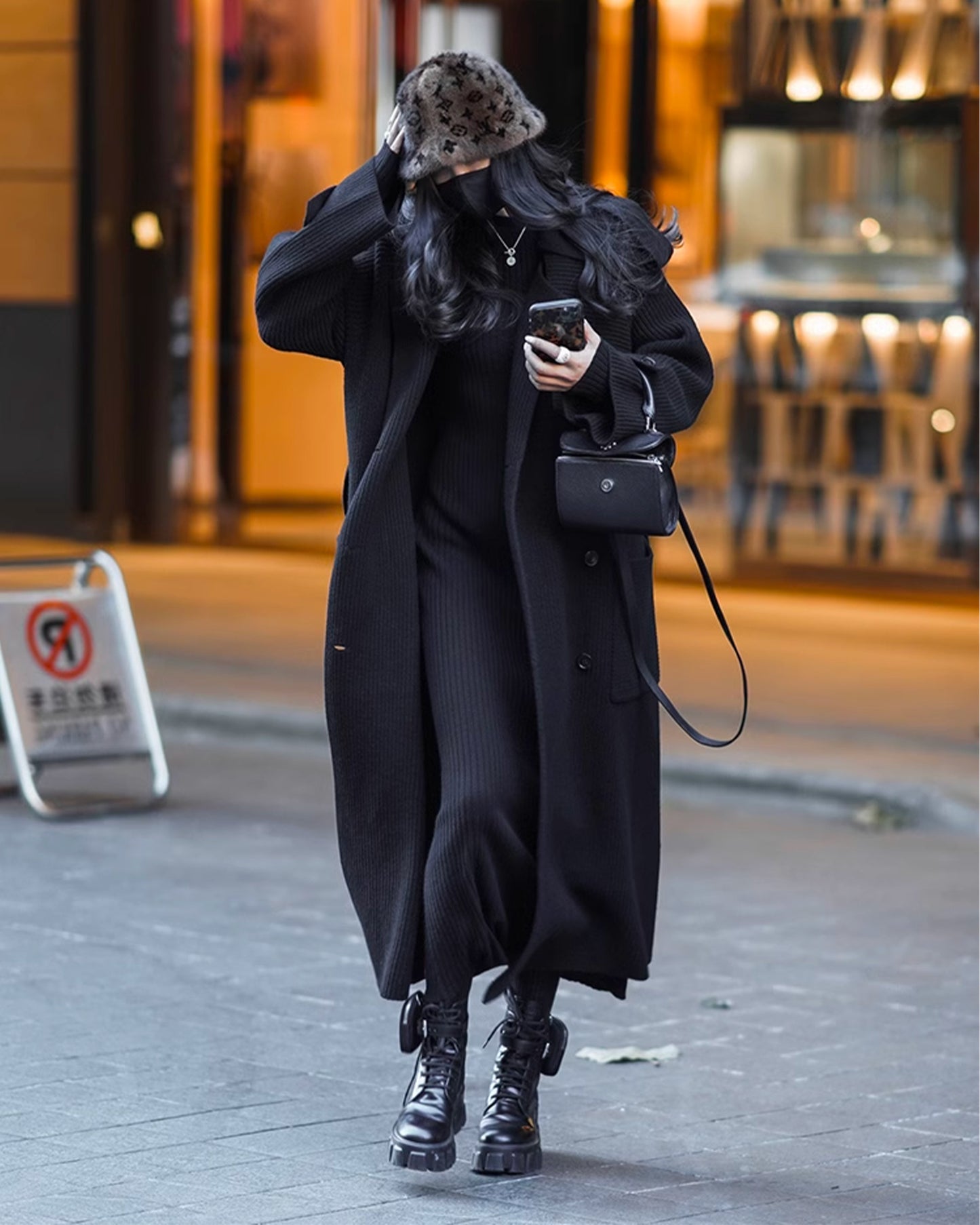 Veste pull coupe-vent longue et résistante haut de gamme avec un design ample et un cardigan tricoté de style paresseux pour les femmes en automne et en hiver