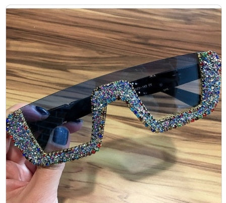 Fyrkantiga solglasögon med strass