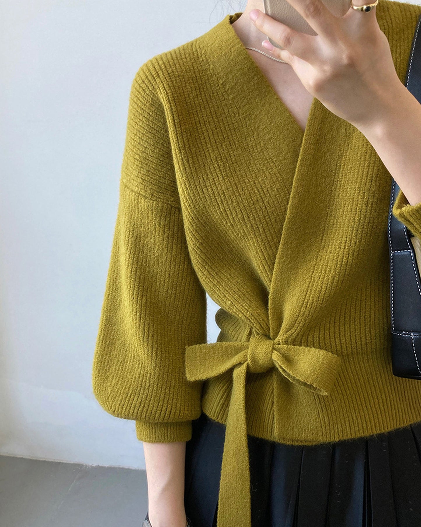 French Retro Knitted Cardigan Top - V-neck, Tie, Loose Fit, Handmade Spring Clothing