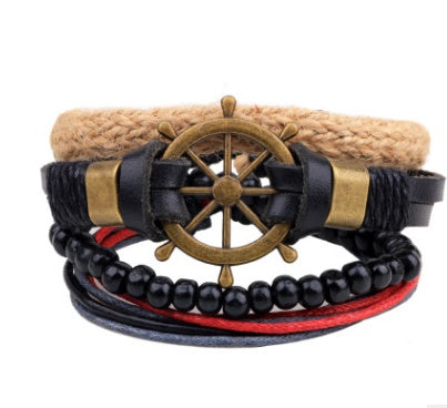 Moderiktiga pärlbesatta läderarmband och armband