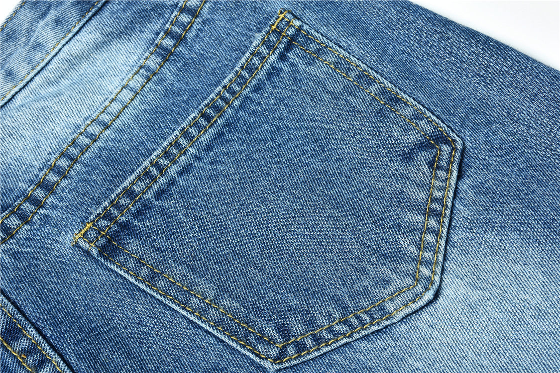 Rippade jeans personlighet kvinnor