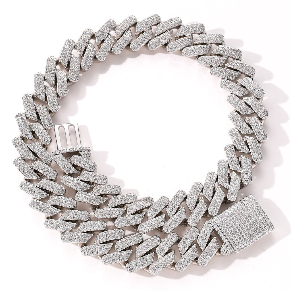 Hiphop-halsband i helt zirkon