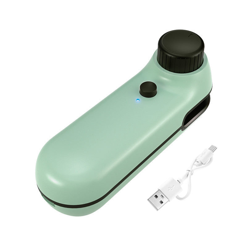 Påsförslutare, 2 i 1 mini-påsförslutare värmeförsegling laddningsbar och skärande, mini-chipspåsförslutare värmeförsegling med mjuk magnetisk bärbar värmeförslutare med kabel USB-laddningsbar matpåsförslutningsmaskin