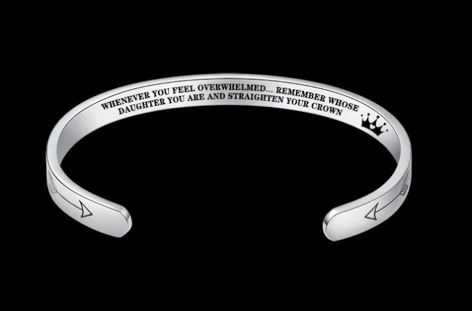 Mantra armband med citat rostfritt stål Cuff Inspirerande smycken Graduation Gåva