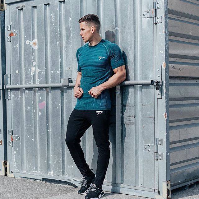 T-shirt d'entraînement pour hommes