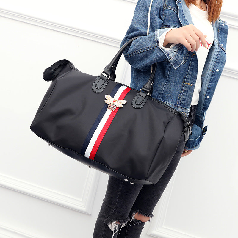 Premium Hand Luggage - Large Capacity Wheeled Carry-On for Modern Travelers