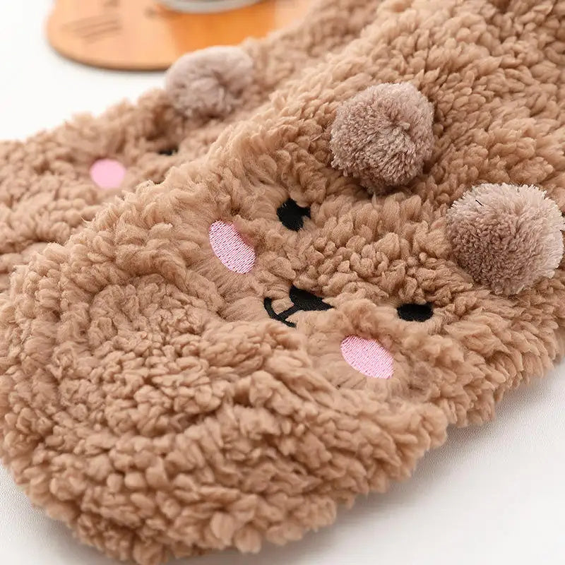 Tecknat golv Vinter Tjock Polyester Fleece Fluffig Mikrofiber Dam Fuzzy Strumpor Rolig Fuzzy Dog Tofflor Strumpor För Kvinnor Söt Fluffig Tjock Varm Vinterstrumpor Mikrofiber Mjuk Hemstrumpor Julklapp
