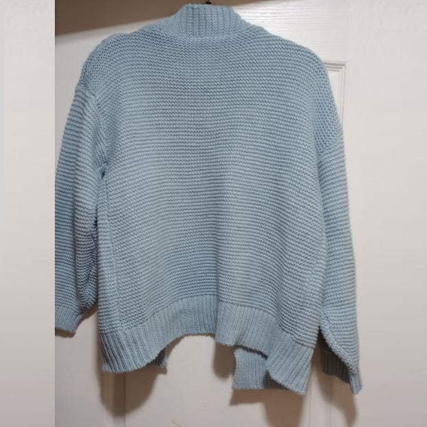 Moderiktig stickad vintertröja i konstmohair för kvinnor - lös och varm