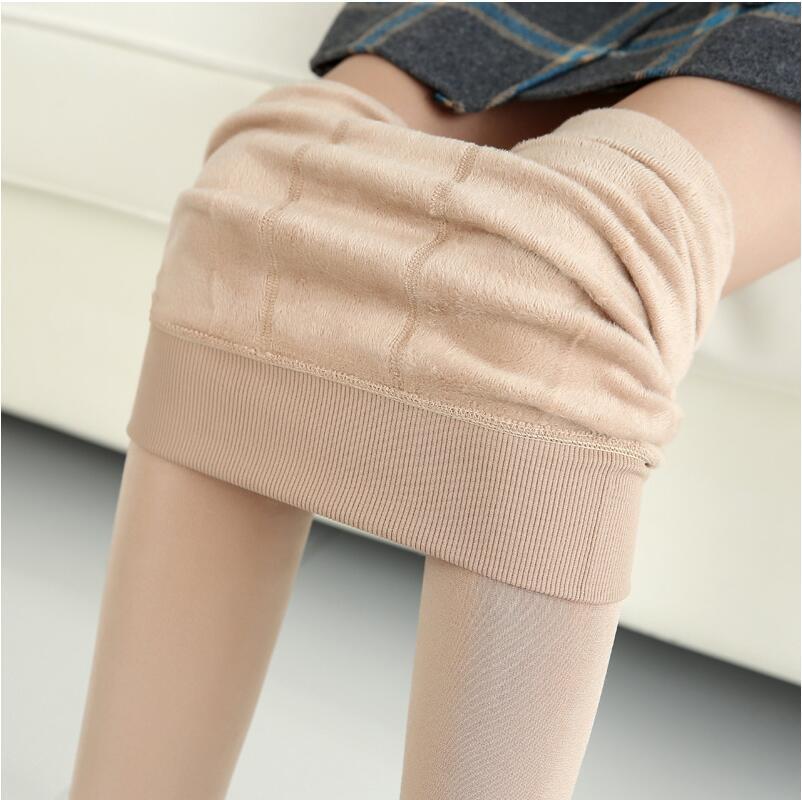 Leggings en fourrure chaude à la mode