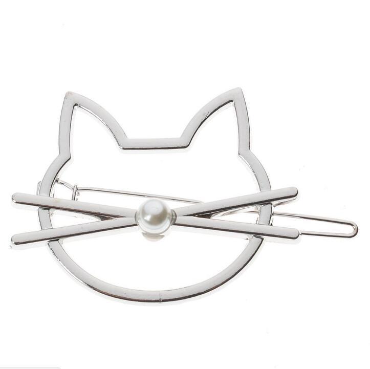 Söt Kitty harklippa