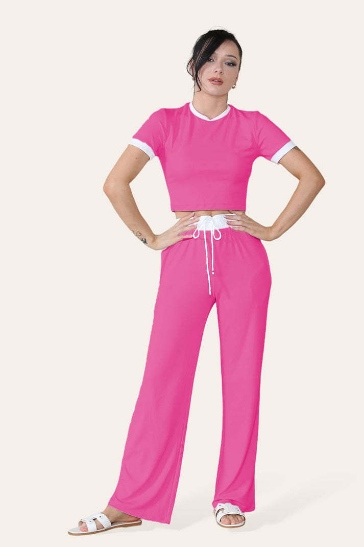 Ribbade kontrastfärgade vida benbyxor och topp i loungewear med TRS-beskuret set