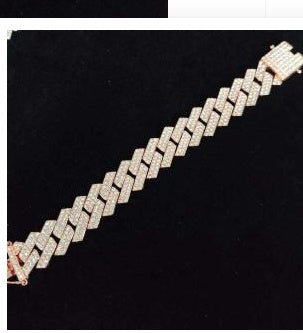 Hiphop-halsband i helt zirkon