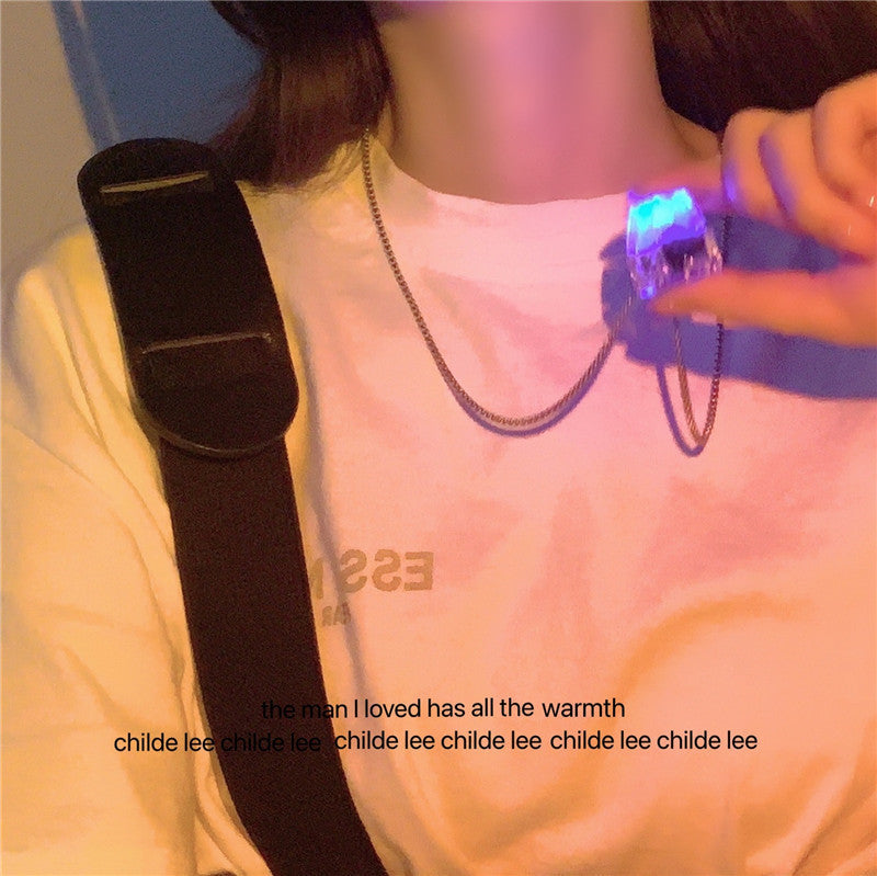 Dekompression Halsband Manipulator Feel Button Lysande Hängsmycke Män Och Kvinnor Par Mode Smycken Accessoarer