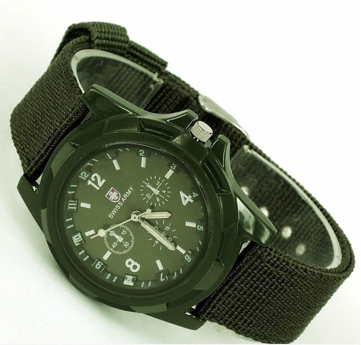 Militär Herr Gemiös Armé Sport Rund Urtavla Ny Quartz Nylonband Armbandsur