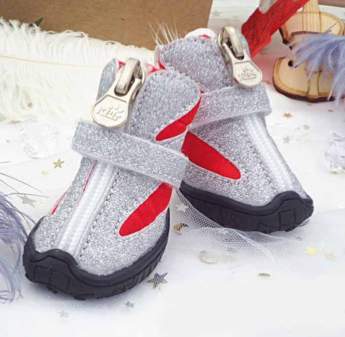 Fashionabla och enkla tygskor som andas för husdjur