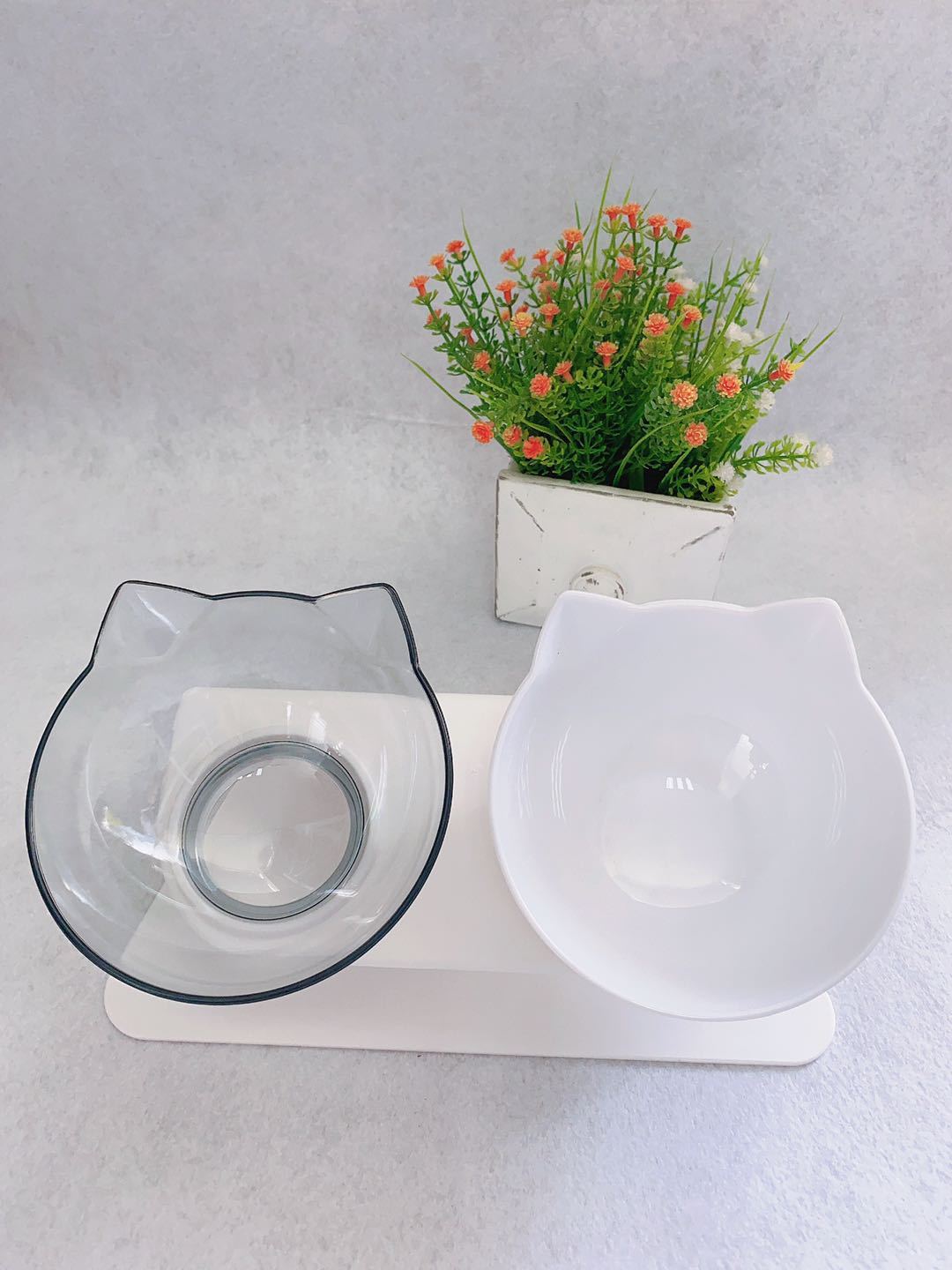 Cat Double Bowl - Elevated 15° Tilted Design for Neck Protection