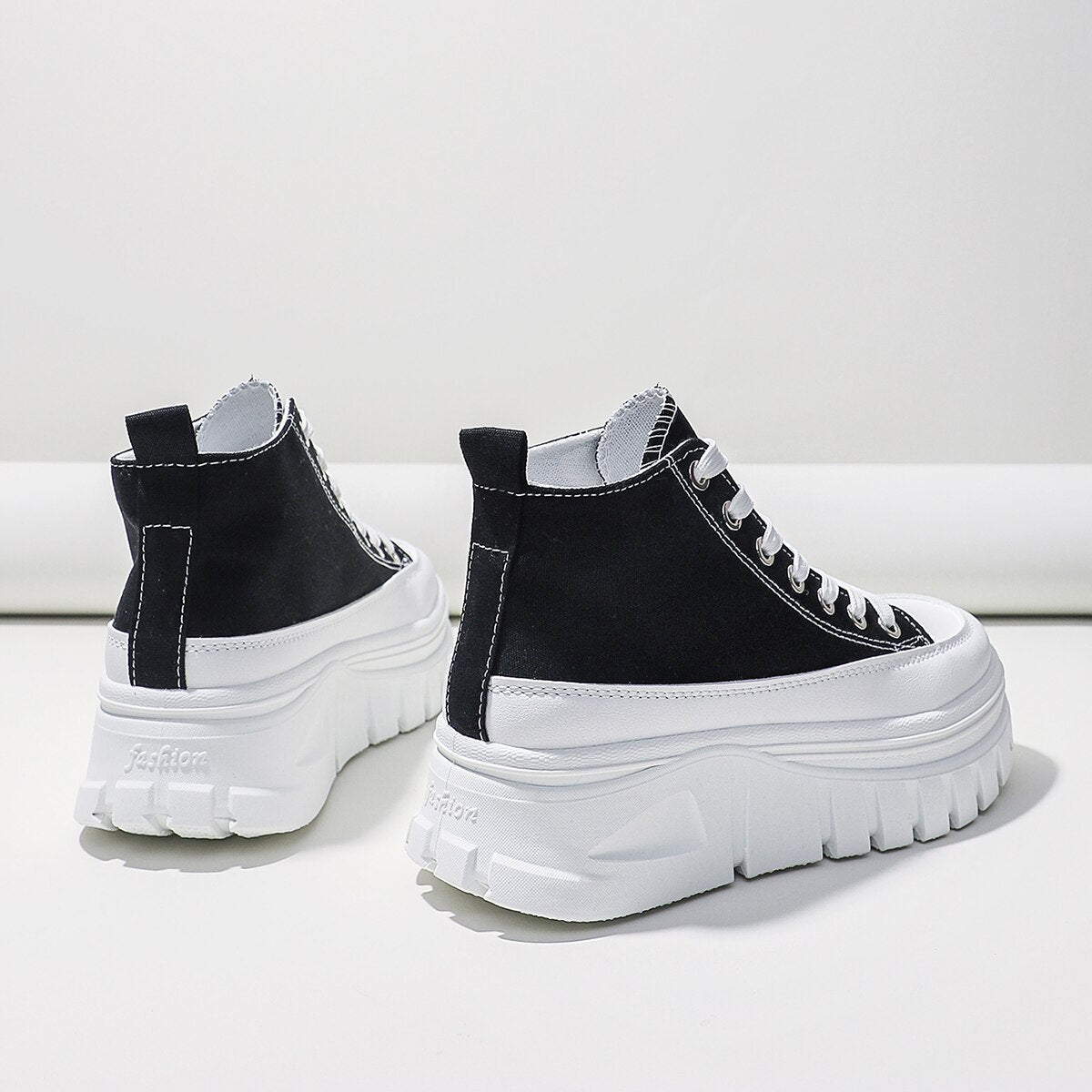 Women's High Top Platform Canvas Shoes - Height Increasing